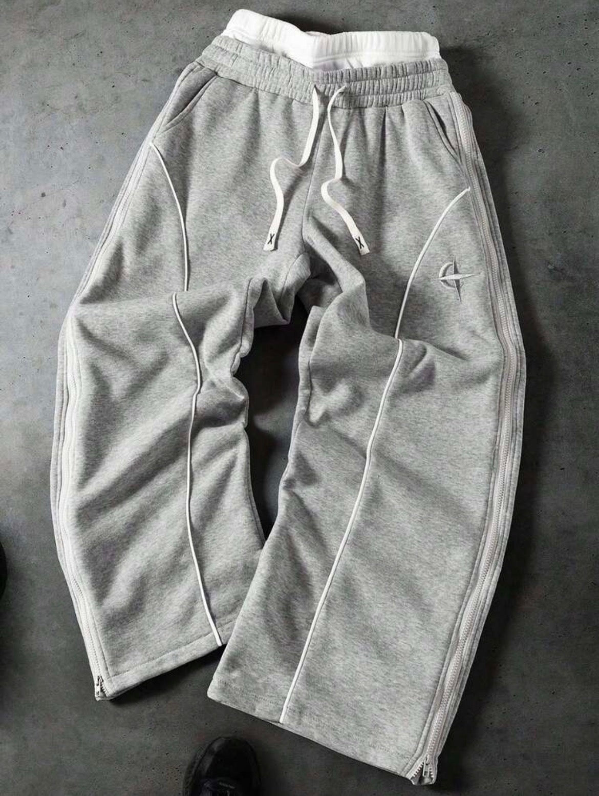 Grey Piping Sweatpants